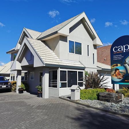 Capri On Fenton Motel Роторуа Екстериор снимка